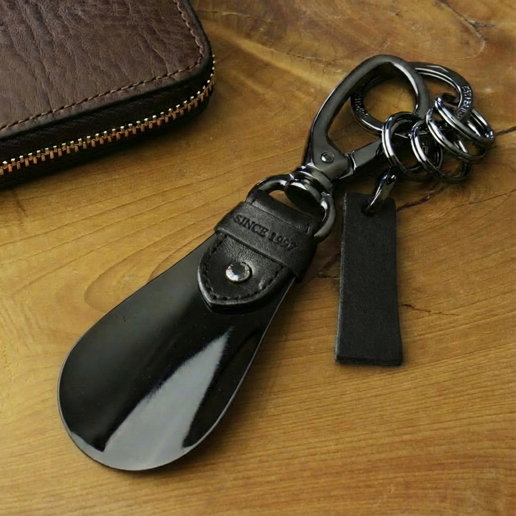 靴ベラ付本革キーホルダー