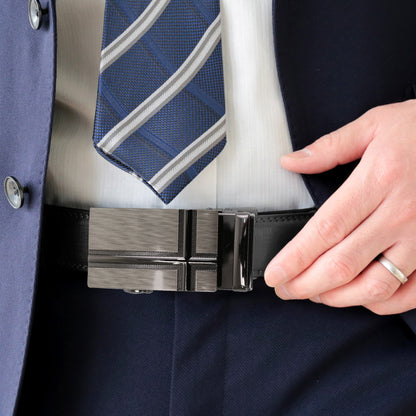 穴なしバックル本革ベルト