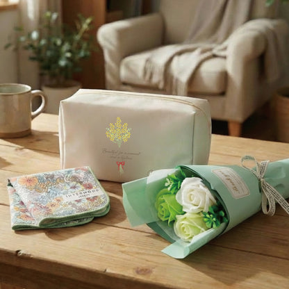 誕生花ポーチ ＆ ハンカチタオル フラワー３点セット