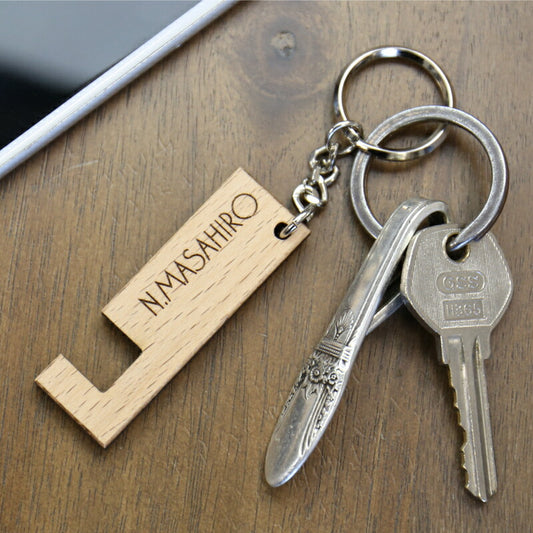 木製スマホスタンドキーホルダー